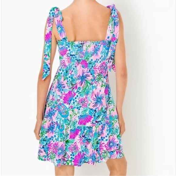 NEW💗Lilly Pulitzer kailua smocked dress paradise petals - Picture 3 of 11